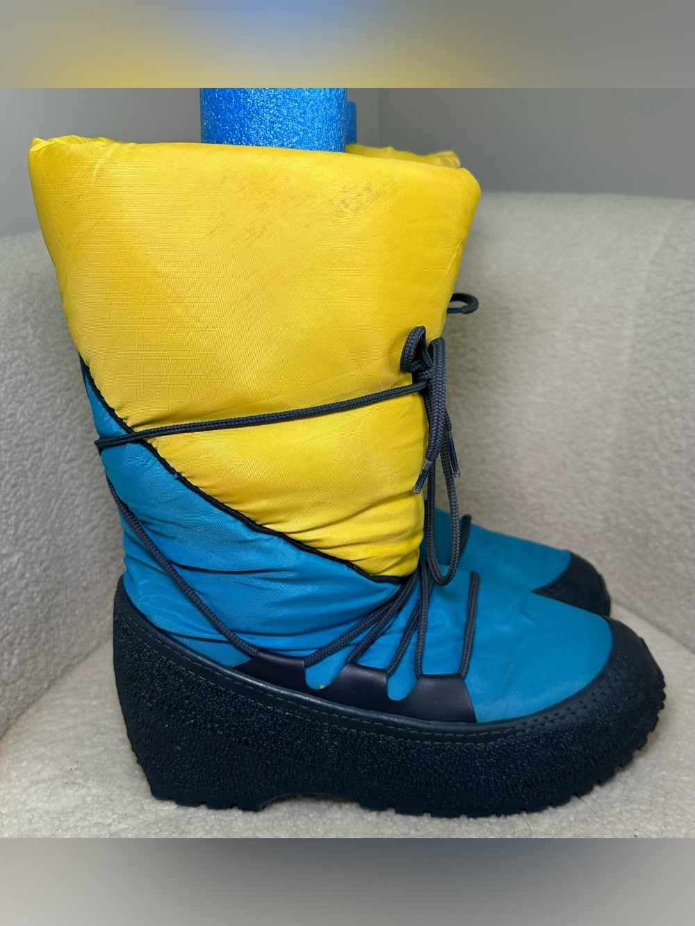 Vintage 80s Snow Moon Boots Women’s Blue Yellow Colorblock Winter Snow Retro 9